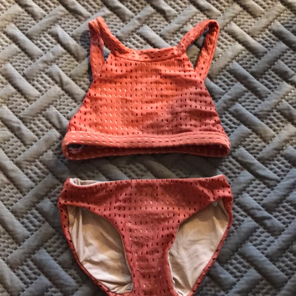 Acacia honey size XL girls (age: 3-5)